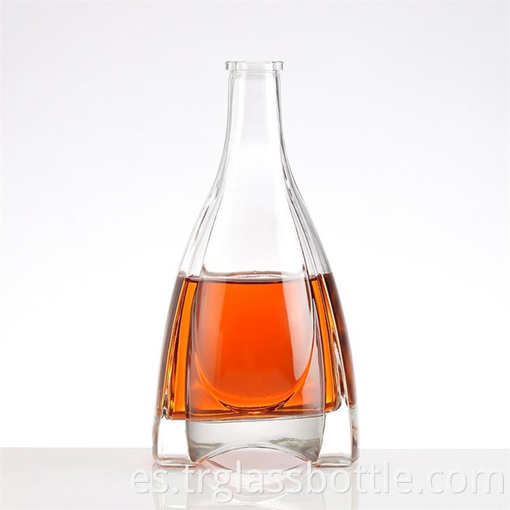Liquor In Glass Bottle45d0c305 6def 4390 B46b 3dcdfb24851c Jpg